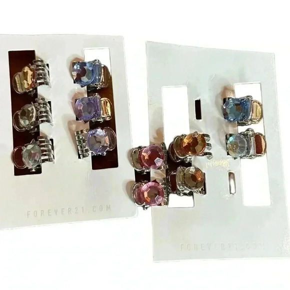 Forever 21 Hair Clips - Picture 1 of 2